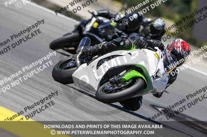 motorbikes;no limits;peter wileman photography;portimao;portugal;trackday digital images